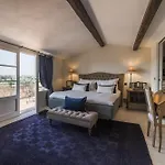 Chateau Le Cagnard Ξενοδοχείο 4*