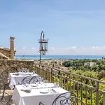 Chateau Le Cagnard