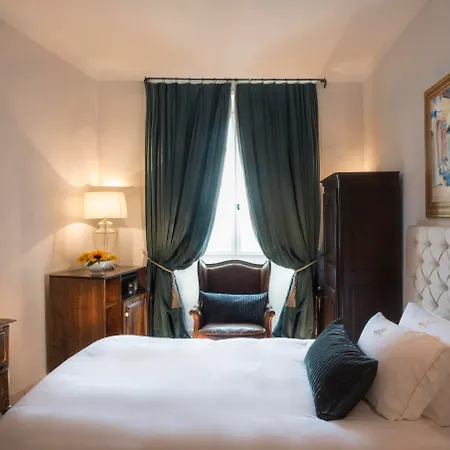 Chateau Le Cagnard 4*