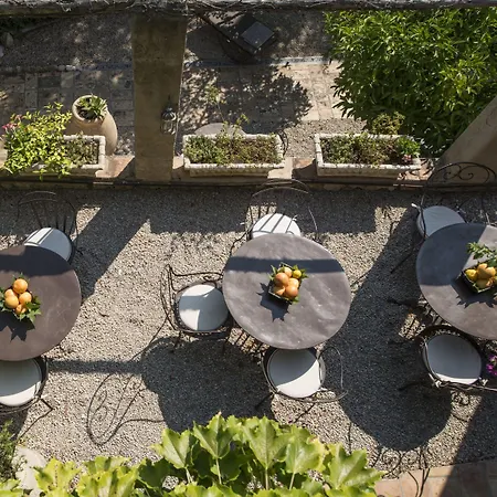 فندق Chateau Le Cagnard