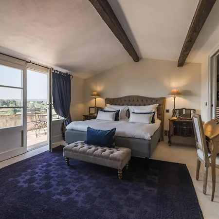 Chateau Le Cagnard Hotel 4*