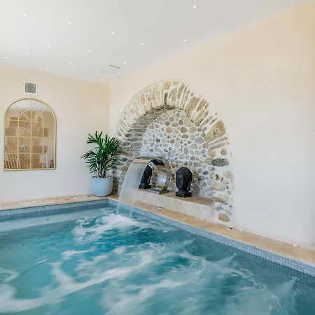 Chateau Le Cagnard Hotell