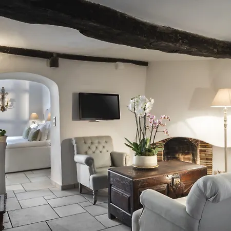 Hotel Chateau Le Cagnard