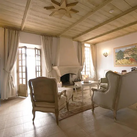 Chateau Le Cagnard 4*