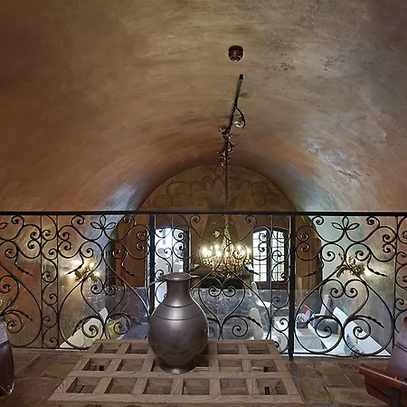 Chateau Le Cagnard 4*
