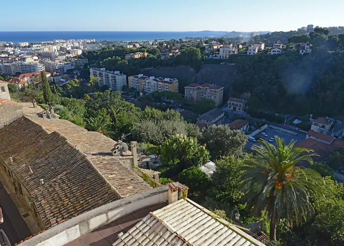 Chateau Le Cagnard 4* Cagnes-sur-Mer