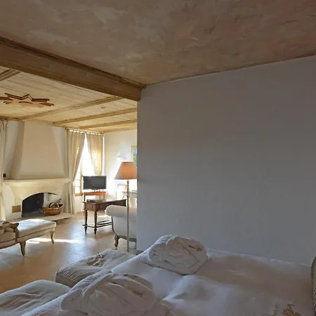 Château Le Cagnard Hotel